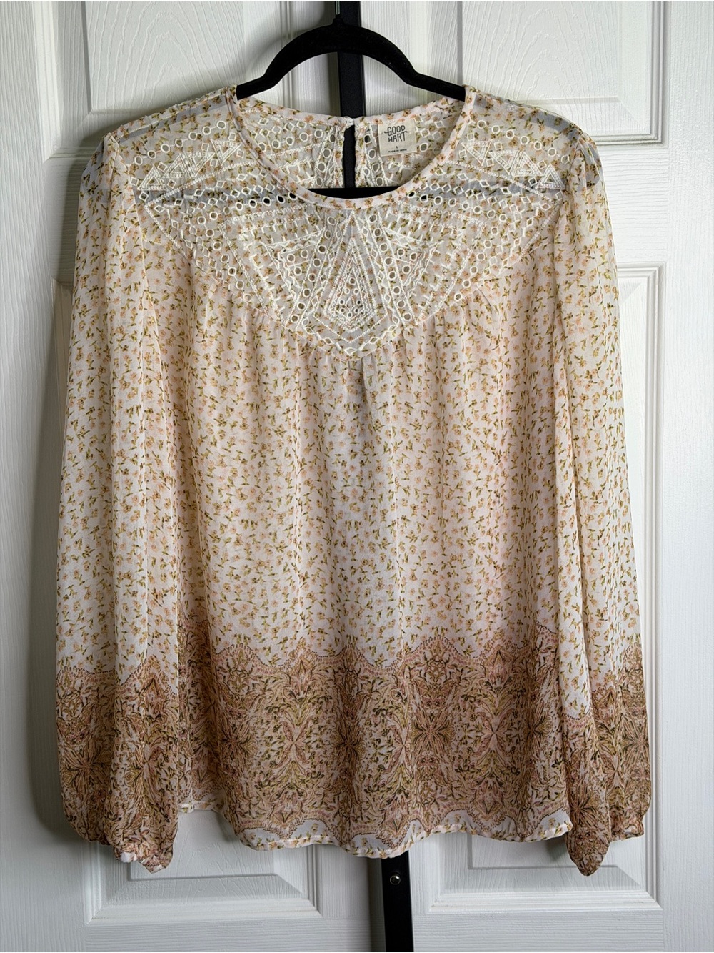 Good Hart Cream Floral Lace-Yoke Long Sleeve Blouse, size Large